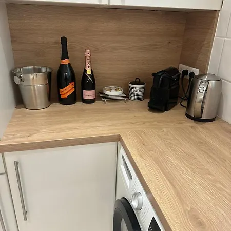 アパート Golden House カンヌ