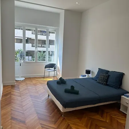 Apartment Golden House
