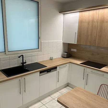 Golden House Apartment
